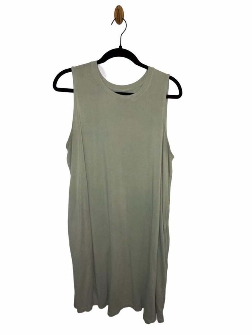 Time and Tru Green Sleeveless Swing Dress Flowy Casual Minimalist